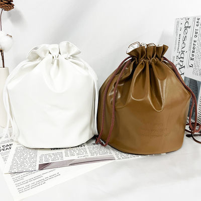 オーダーメイドロゴ プリント PU レザー ドラストリング バッグ オーダーメイド カラー 化粧品パッケージング