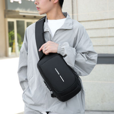 受け入れられるOEM/ODM PU 男性用ヴィンテージ革クロスボディバッグ