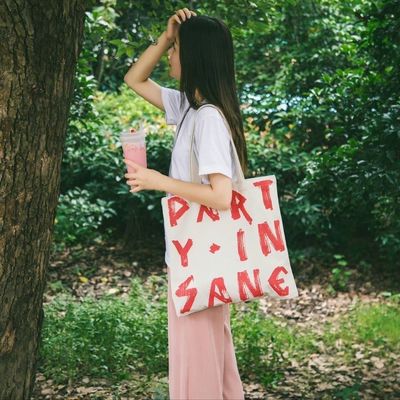 最新のファッションスタイルの女性 片肩 シンプル OEM印刷 女性のショッピングバッグ