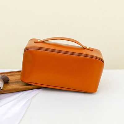 最新 の 流行 の 化粧品 収納 袋 化粧品 を 綺麗 に 整理 し て ください