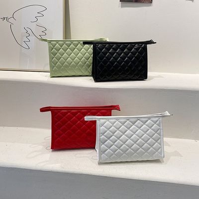 ポリエステル 布 毛布 旅行 化粧品 バッグ あなたのカスタム ロゴ 膨らむパッファー 需要