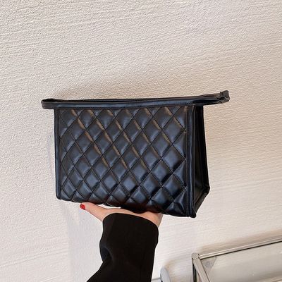 ポリエステル 布 毛布 旅行 化粧品 バッグ あなたのカスタム ロゴ 膨らむパッファー 需要