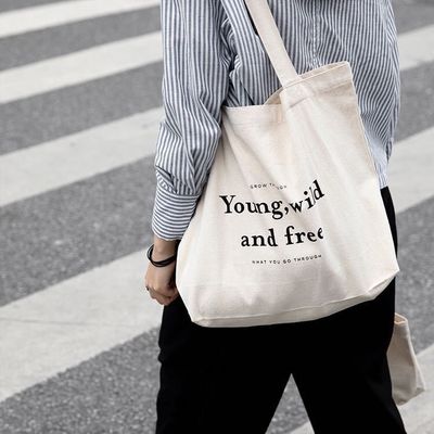 カスタマイズされたカラー綿キャンバス トートバッグ ハンドルされたスタイルと印刷された会社ロゴ