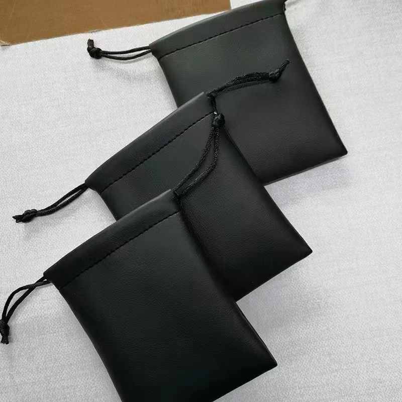 OEM/ODM 受け入れられる ジュエリー組織のためのカスタムPU革ダストドラッグストリングバッグ